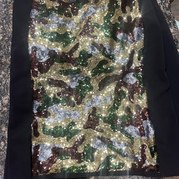 Final price drop Gorgeous camo gala gown size 14 - Picture 4 of 8